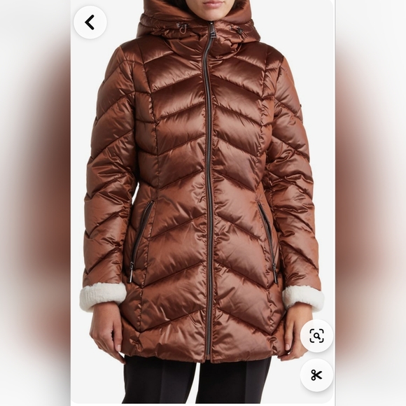 NWT Laundry by Shelli Segal puffer jacket with hood in cognac size medium - Picture 9 of 16